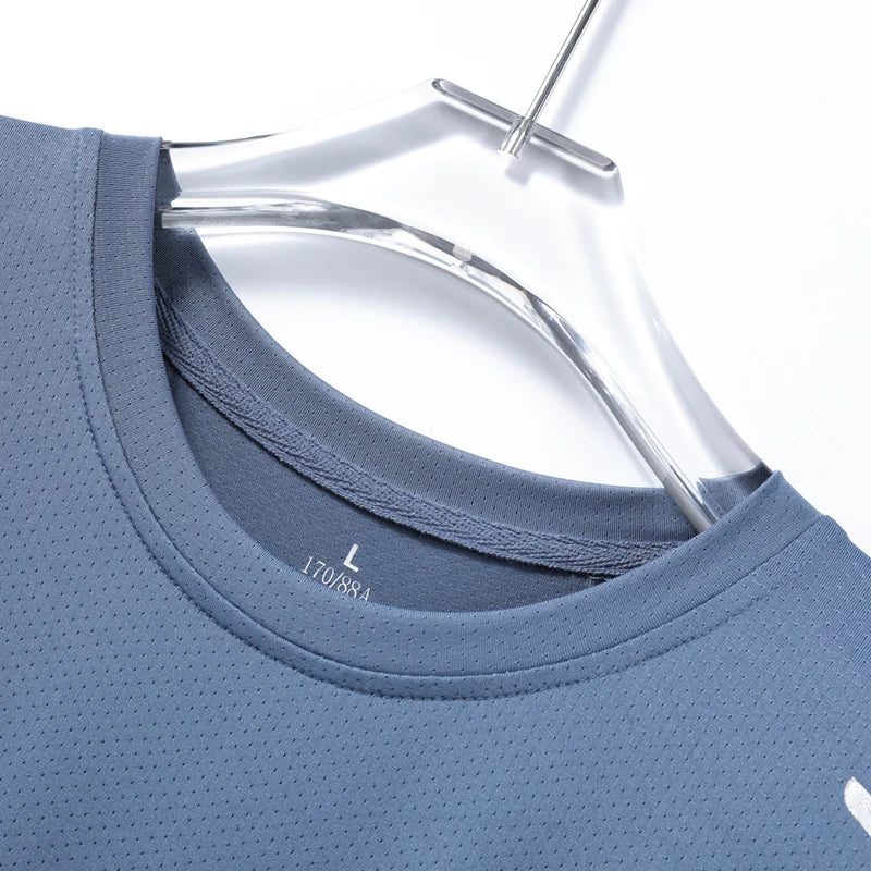 Miesten juoksupaita hengittävä